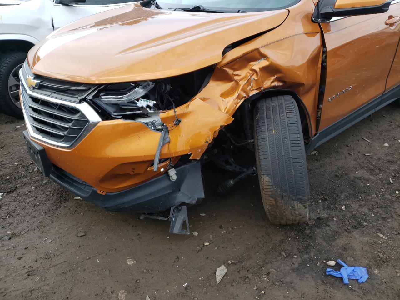 Photo 9 from auction – 2018 CHEVROLET EQUINOX LT with VIN 2GNAXJEV7J6107959