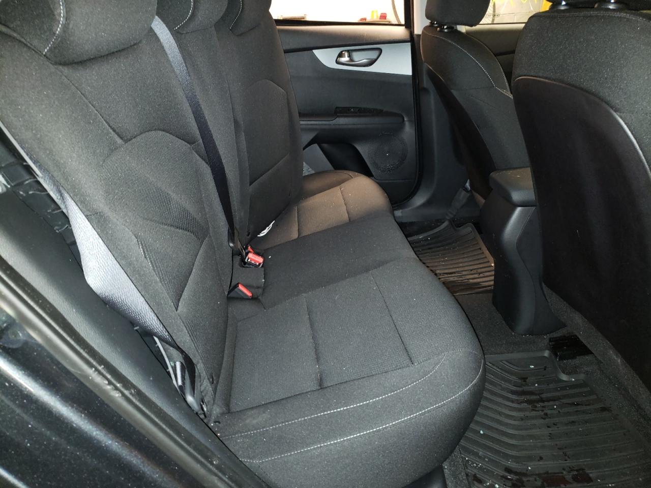 Photo 6 from auction – 2021 KIA FORTE FE with VIN 3KPF24ADXME387635