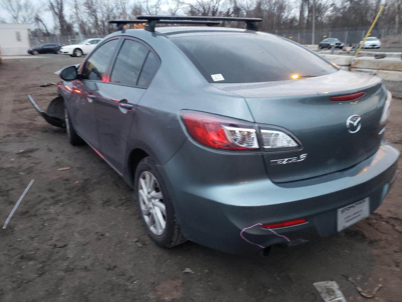 صورة رقم 3 من المزاد - 2012 MAZDA 3 I مع VIN JM1BL1V84C1611622
