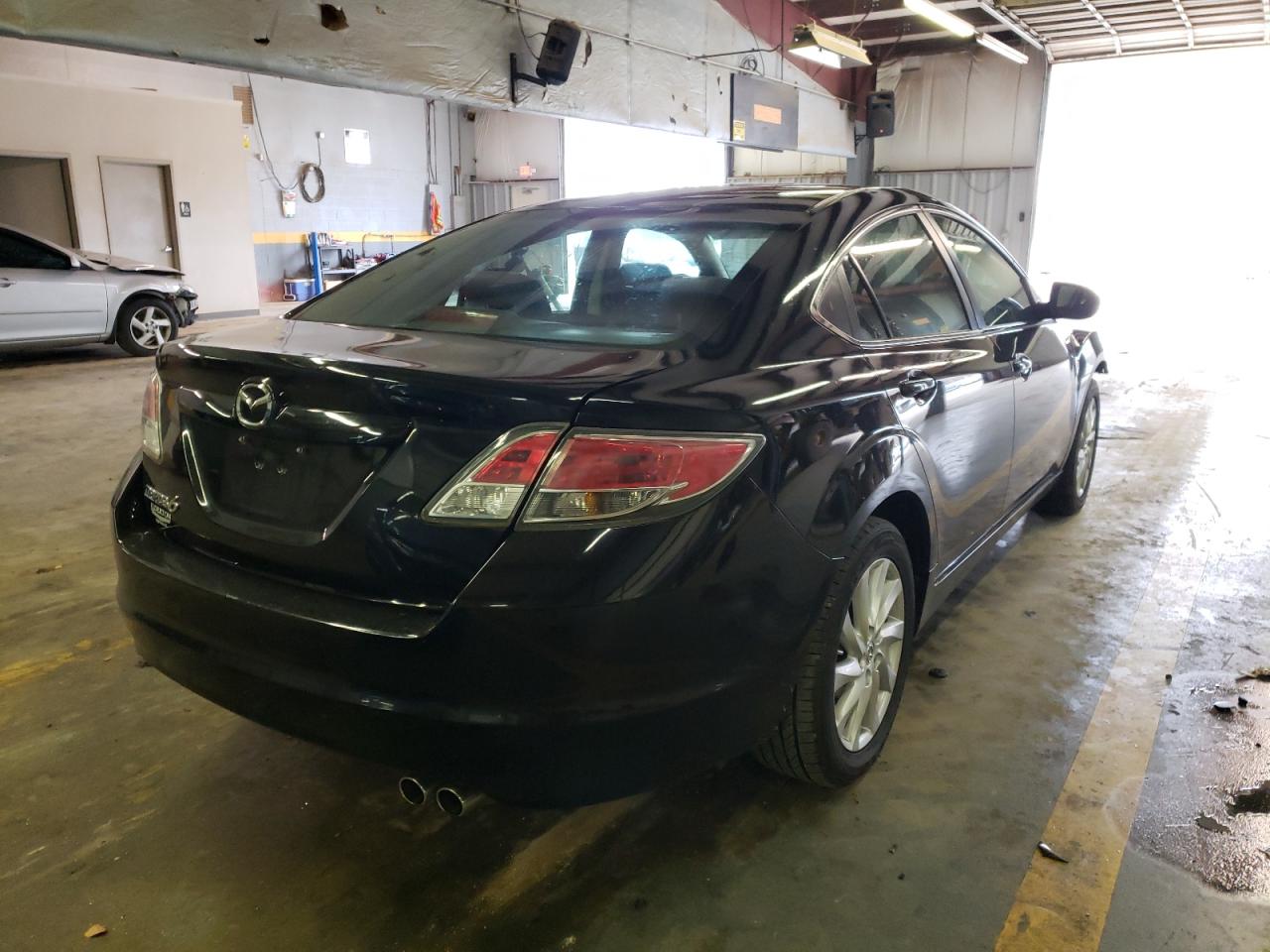 Photo 4 from auction – 2012 MAZDA 6 I with VIN 1YVHZ8DH4C5M14987
