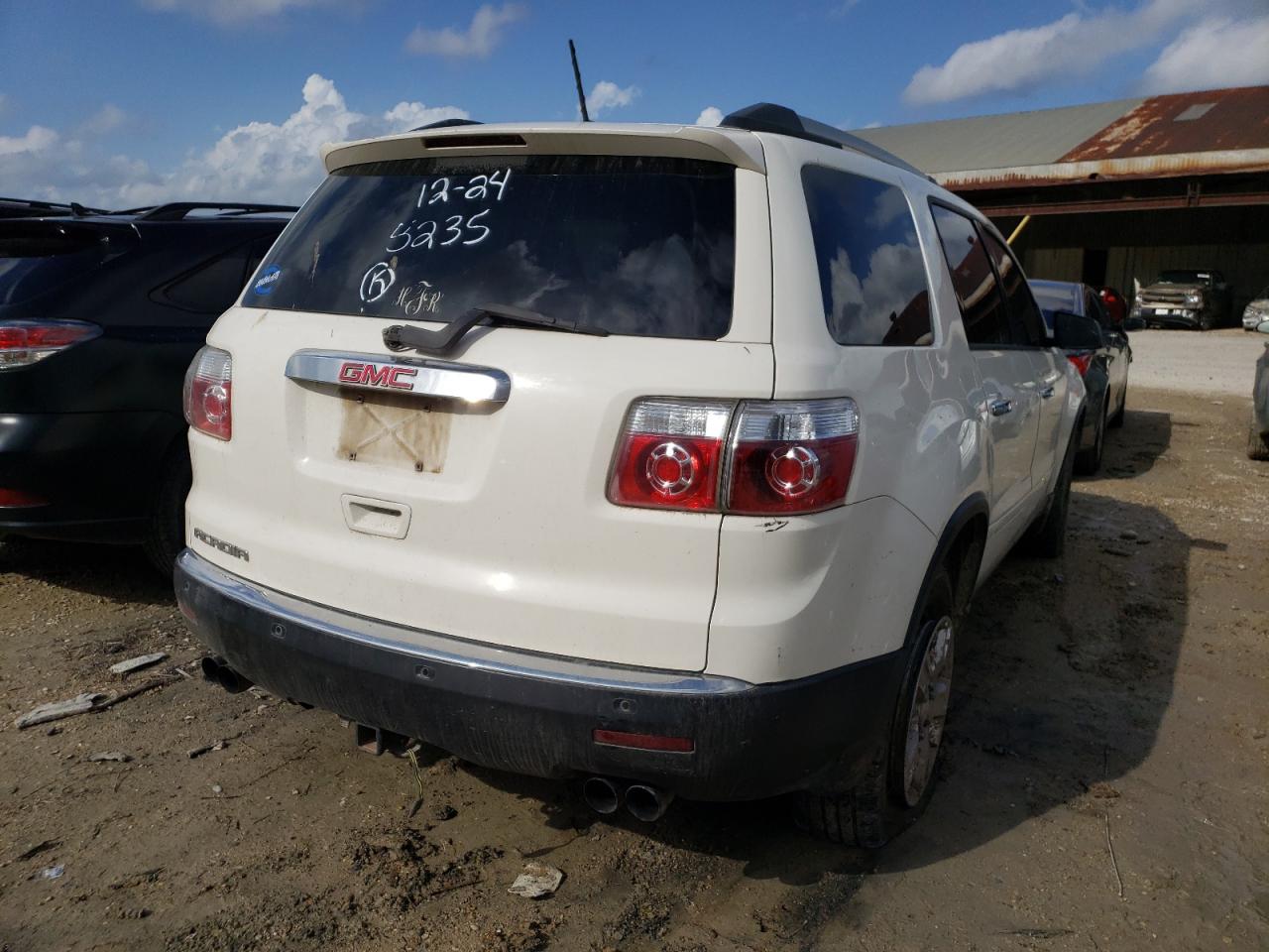 Photo 4 from auction – 2011 GMC ACADIA SLE with VIN 1GKKRPED0BJ255235