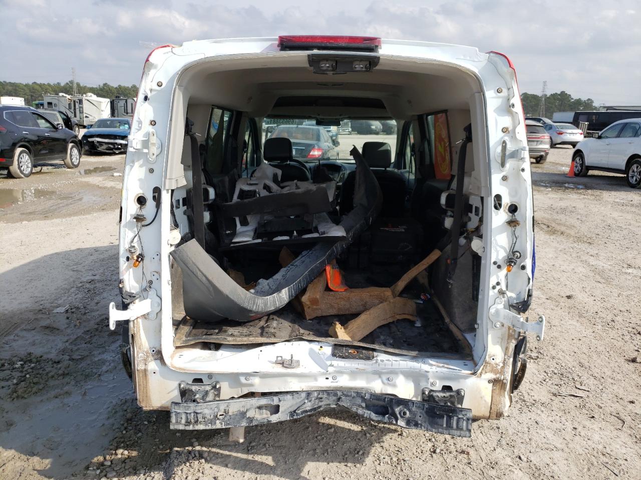 Photo 9 from auction – 2016 FORD TRANSIT CO with VIN NM0GS9E76G1272220