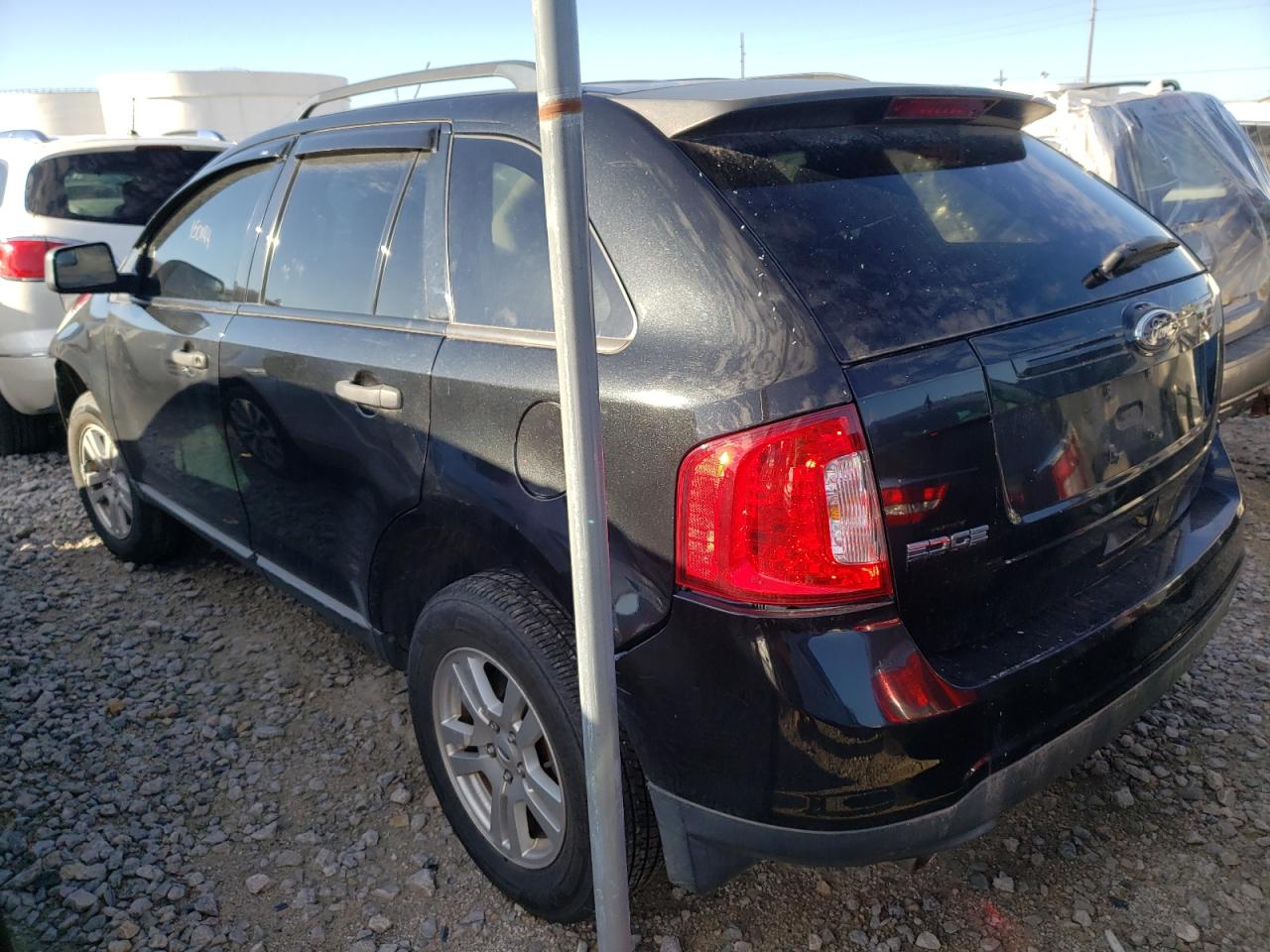 Photo 3 from auction – 2011 FORD EDGE SE with VIN 2FMDK3GC4BBA22769