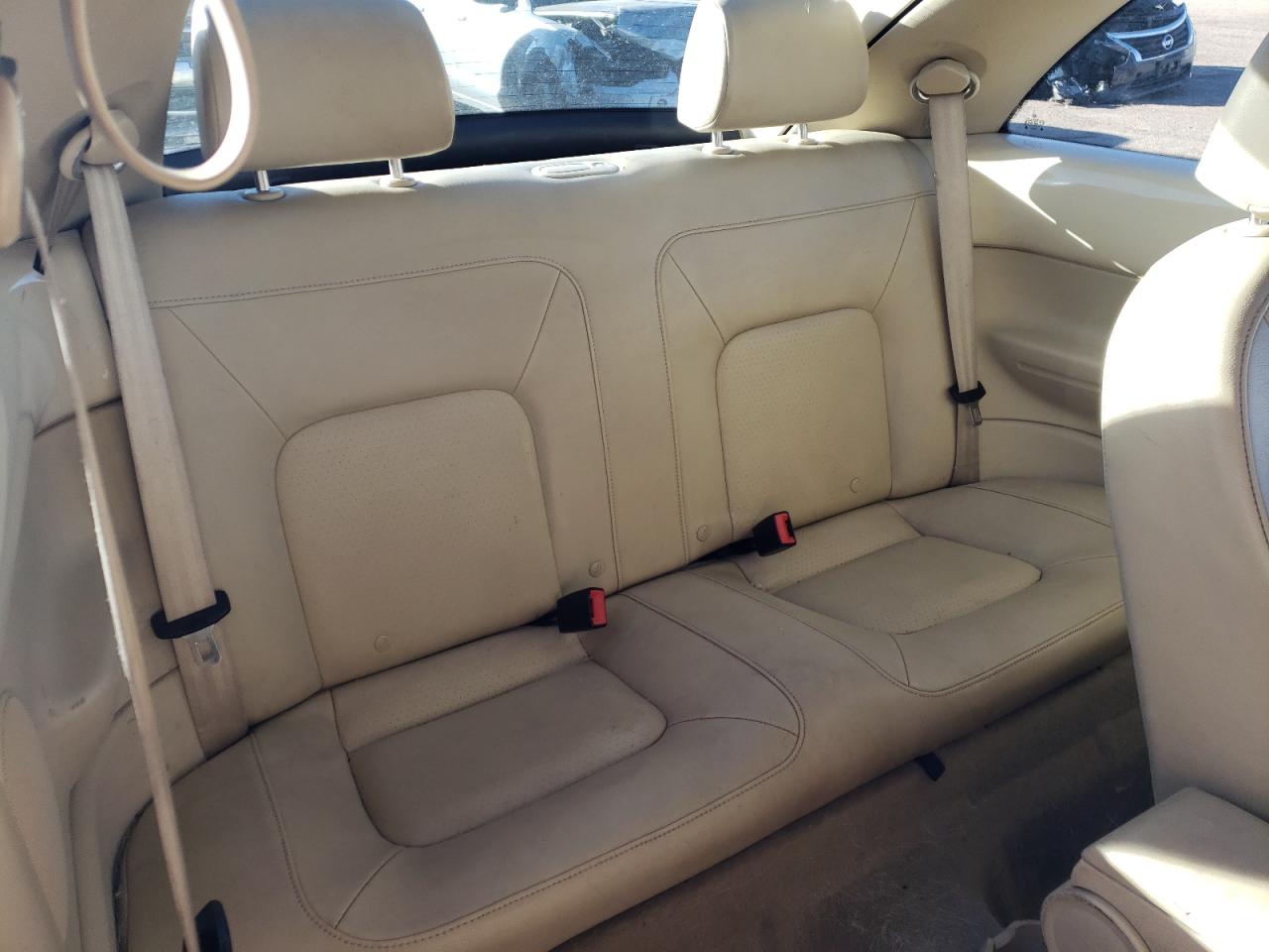 Photo 6 from auction – 2008 VOLKSWAGEN BEETLE with VIN 3VWRW31C68M501870