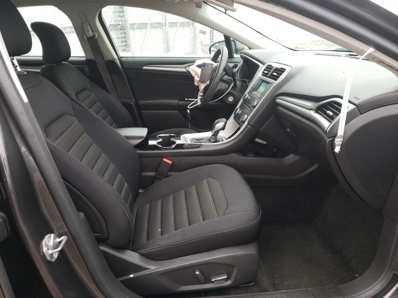 Photo 5 from auction – 2015 FORD FUSION SE with VIN 3FA6P0HD4FR309224