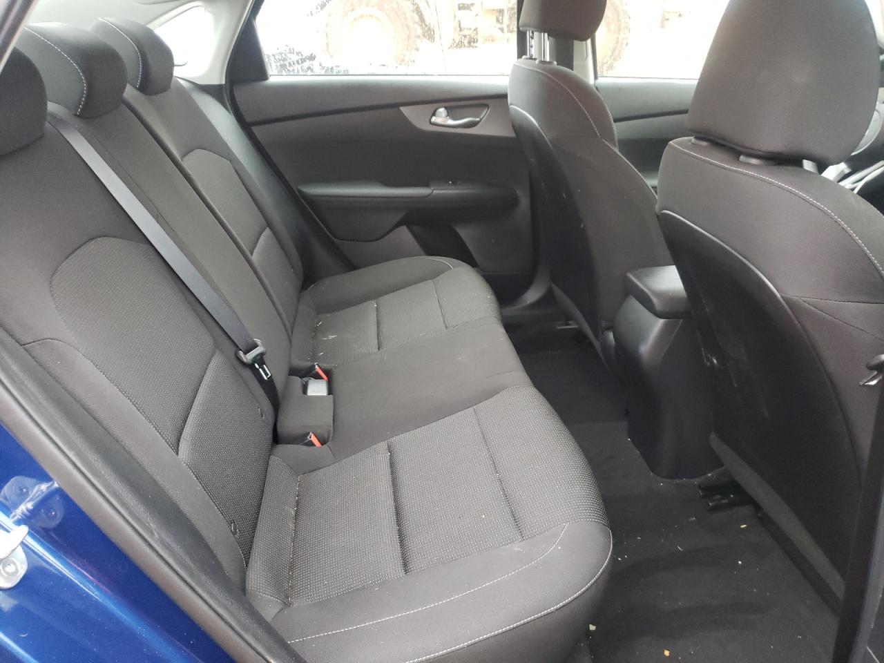 Photo 6 from auction – 2019 KIA FORTE FE with VIN 3KPF24AD2KE065598