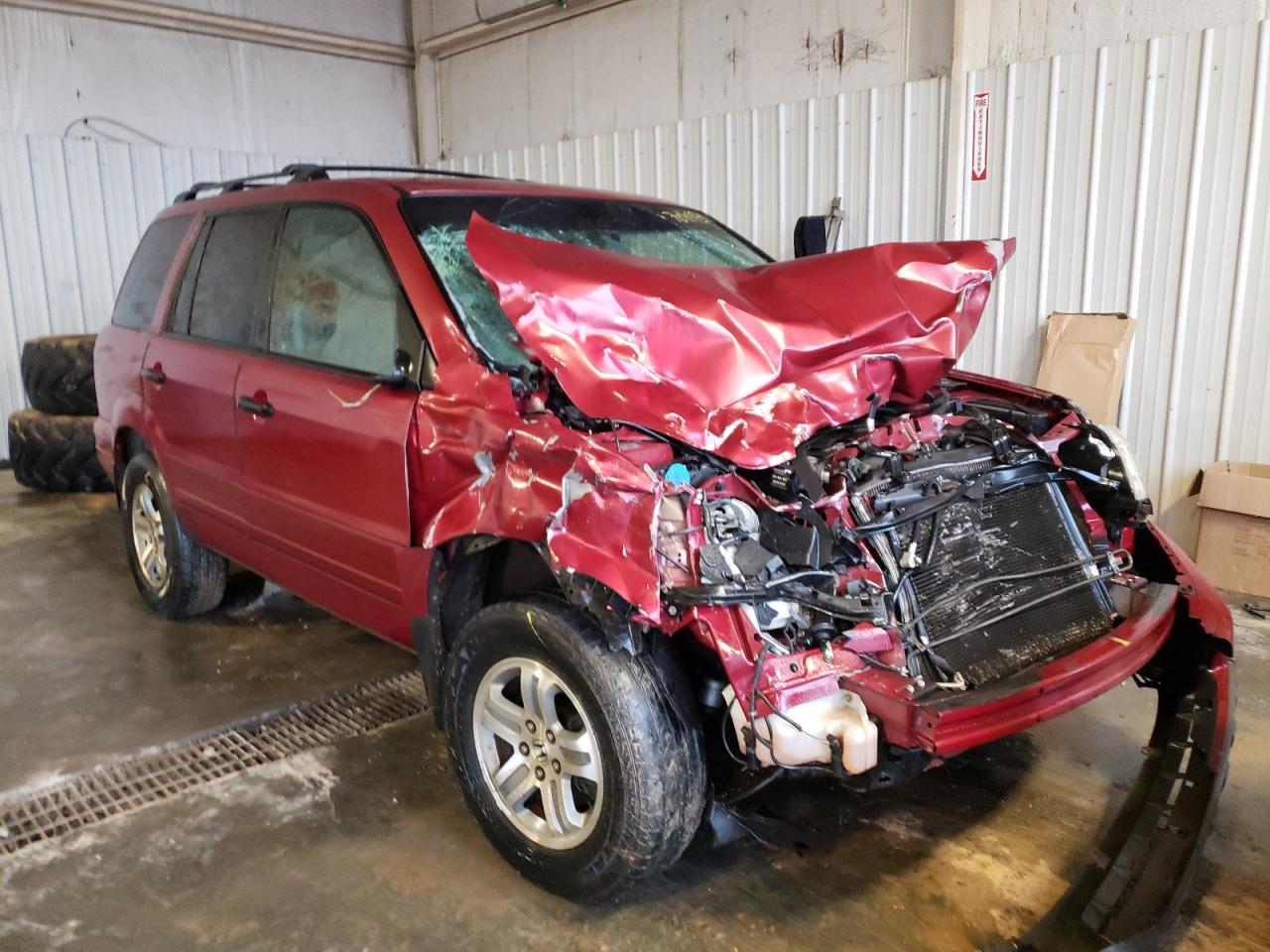 HONDA PILOT EX 2003 with VIN 2HKYF18493H565336 - Photo from auction