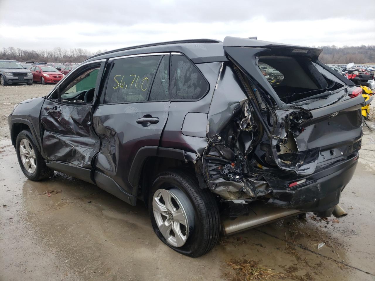 Photo 3 from auction – 2019 TOYOTA RAV4 XLE with VIN 2T3P1RFV9KC039950