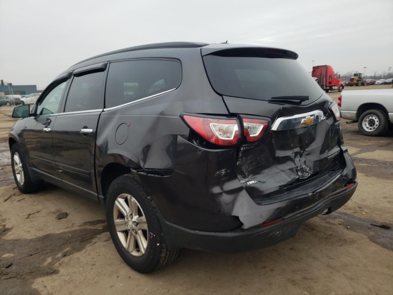 Photo 3 from auction – 2014 CHEVROLET TRAVERSE L with VIN 1GNKVGKD2EJ333442