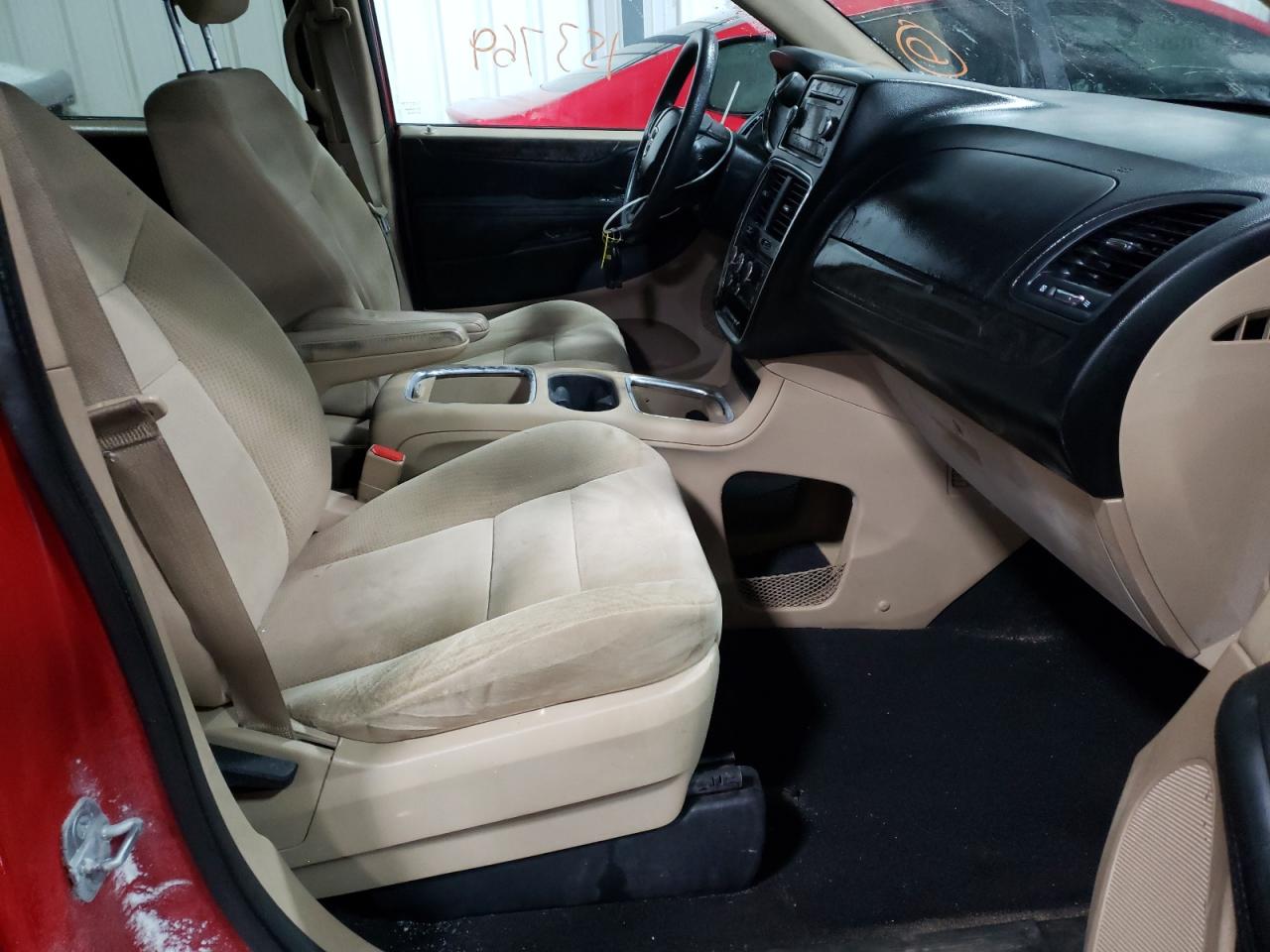 Photo 5 from auction – 2014 DODGE GRAND CARA with VIN 2C4RDGCG8ER347537