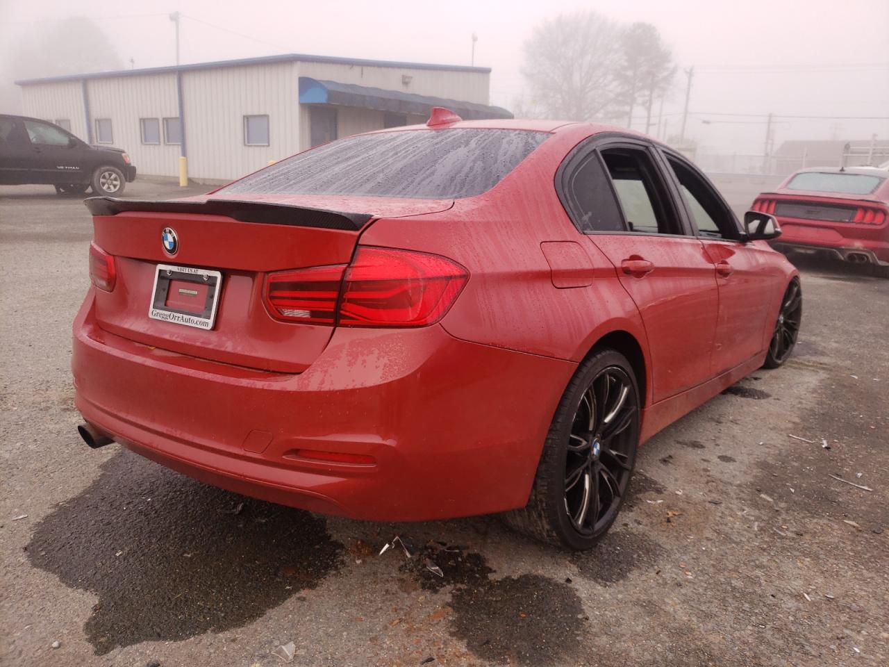 Фото 4 с аукциона – 2016 BMW 320 I с VIN WBA8E1G53GNT33900