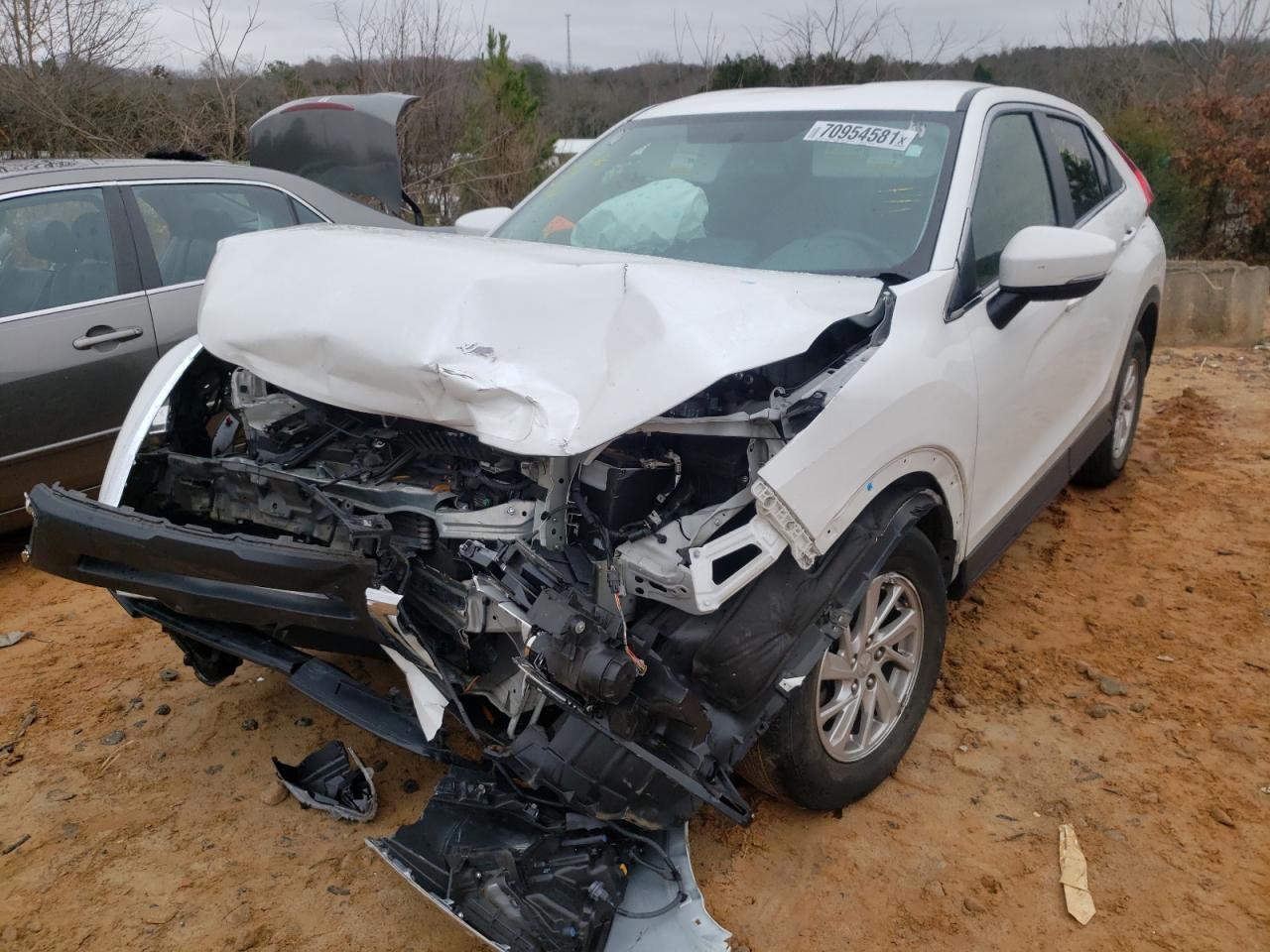 Photo 2 from auction – 2018 MITSUBISHI ECLIPSE CR with VIN JA4AT3AA8JZ068400