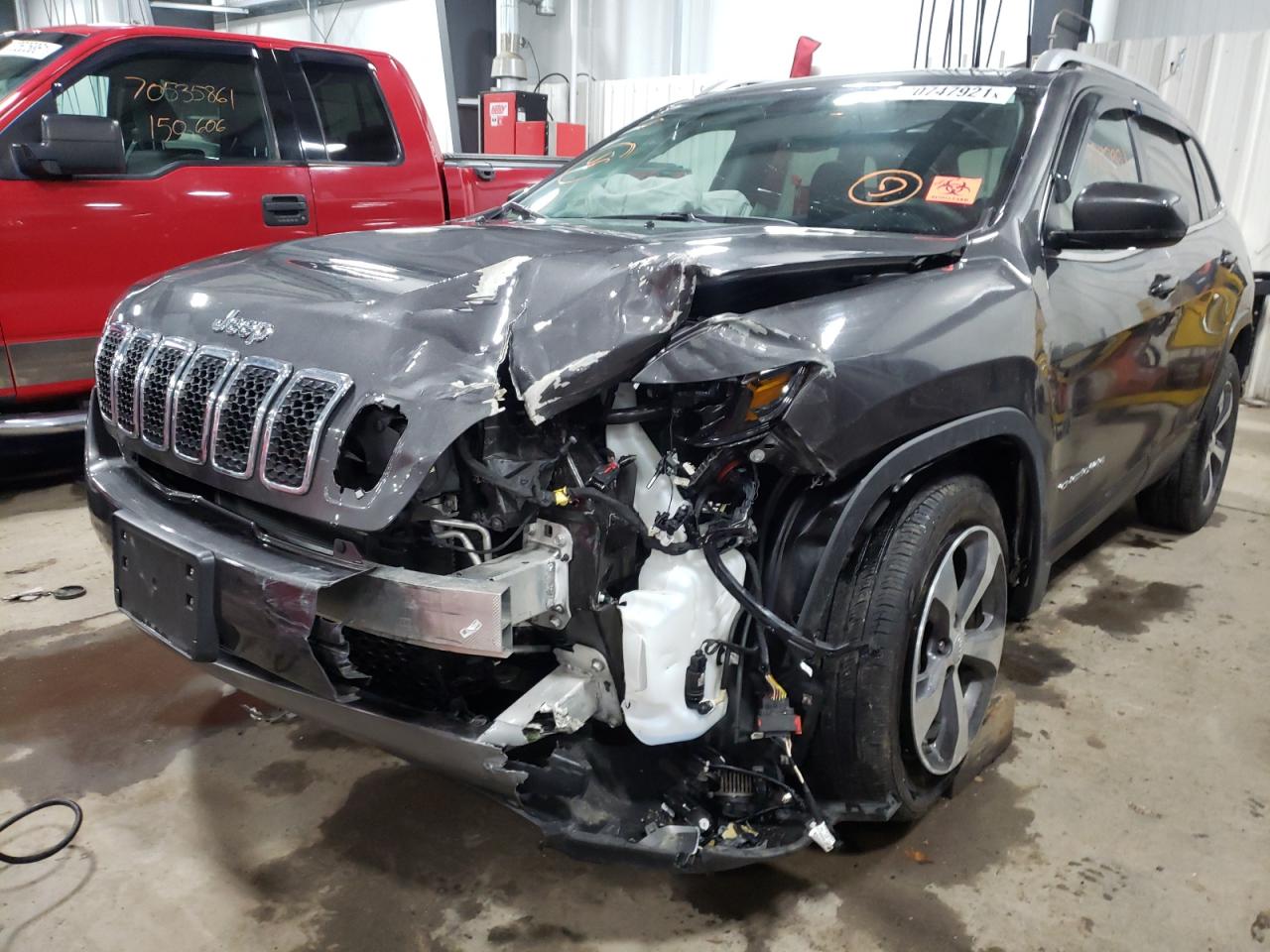 Photo 9 from auction – 2019 JEEP CHEROKEE L with VIN 1C4PJMDX6KD309395