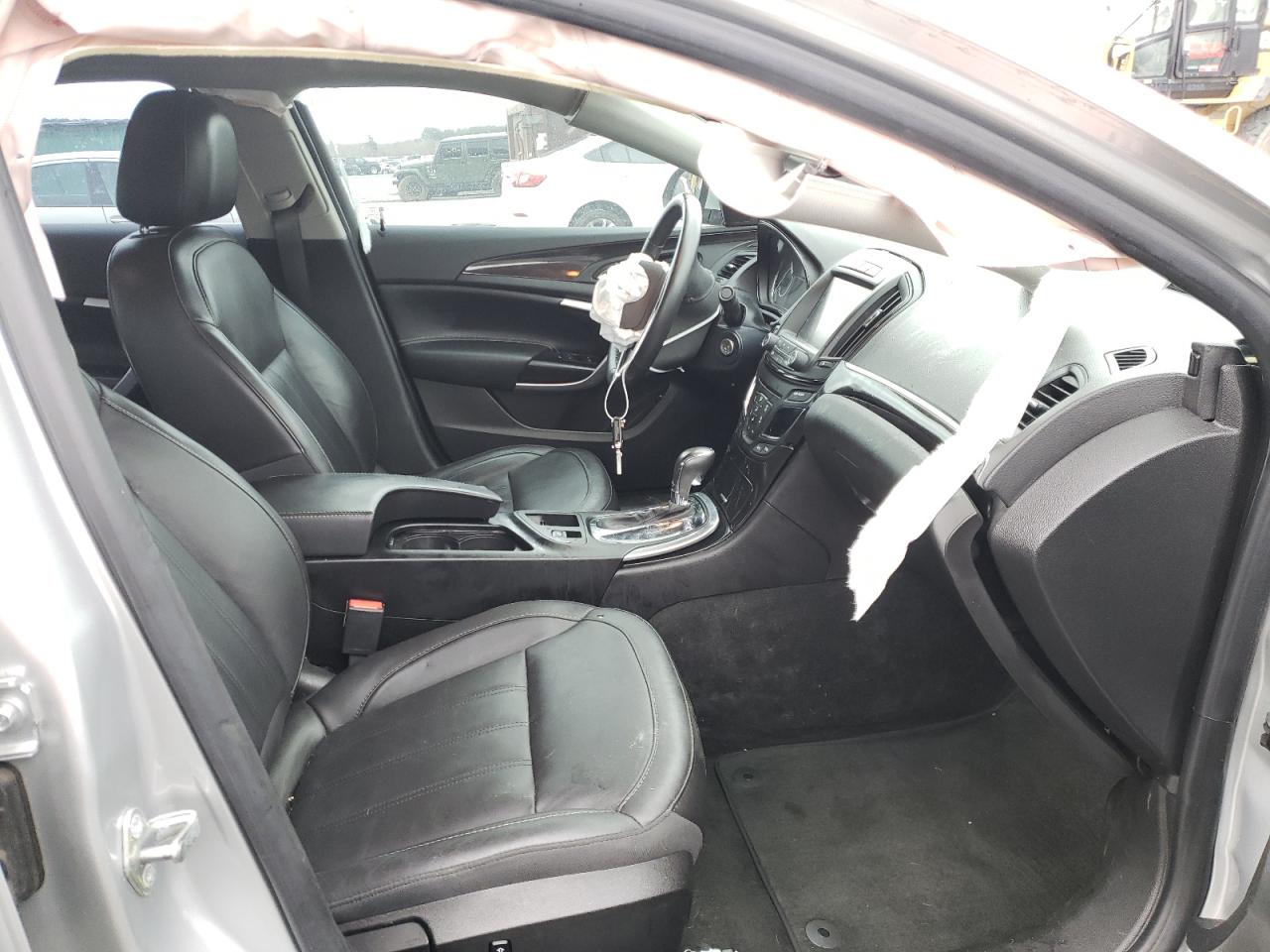 Photo 5 from auction – 2016 BUICK REGAL with VIN 2G4GK5EX9G9179419
