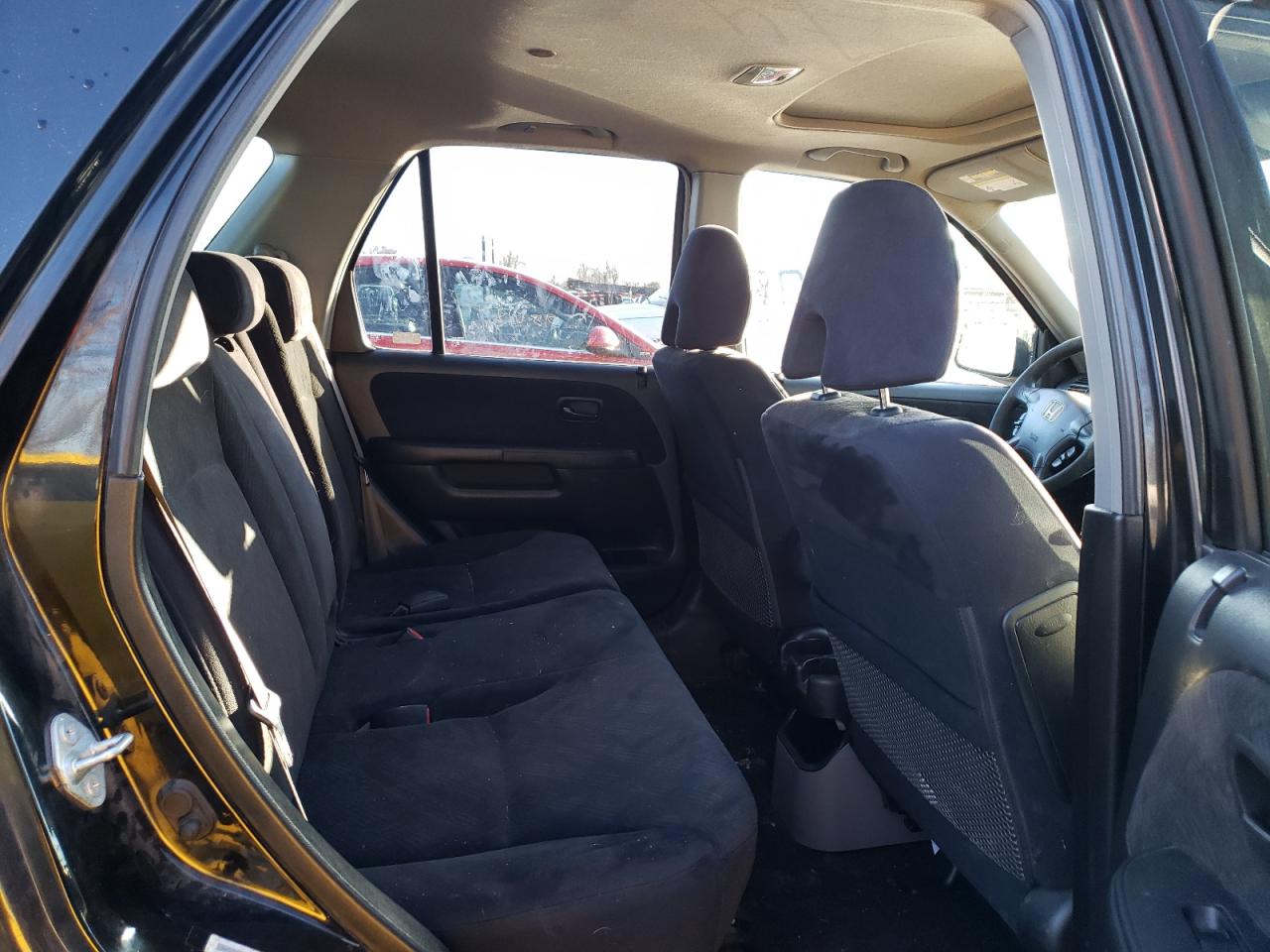 Photo 6 from auction – 2005 HONDA CR-V EX with VIN JHLRD78805C049951