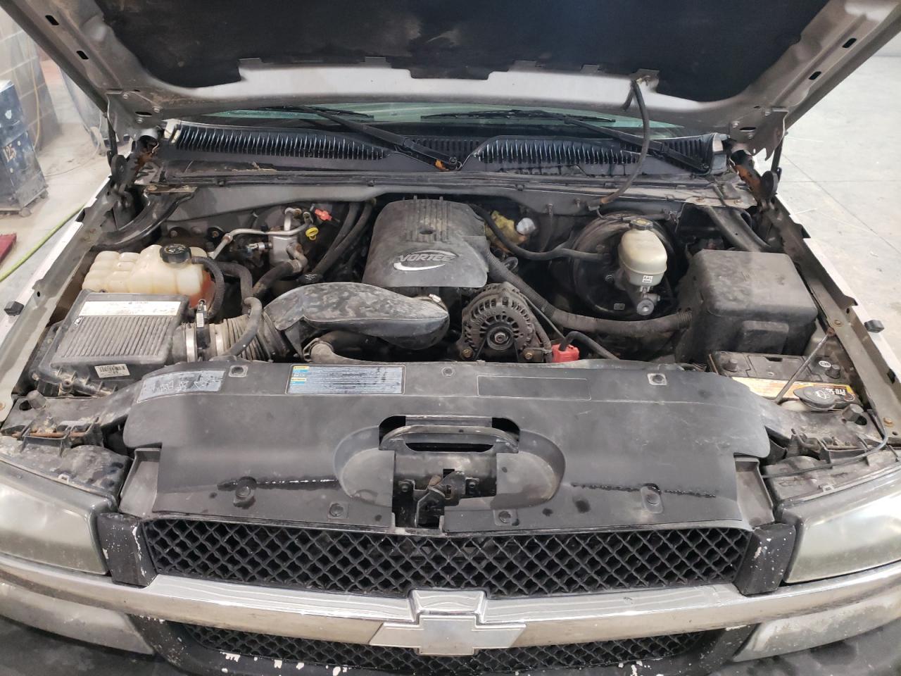 Photo 7 from auction – 2005 CHEVROLET SILVERADO with VIN 2GCEK19BX51320111