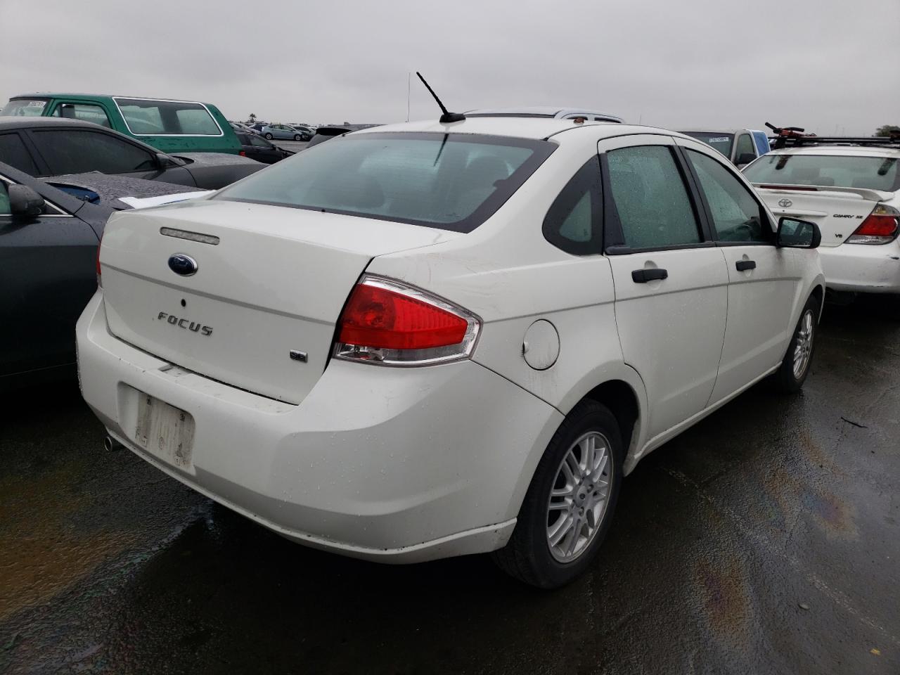 Photo 4 from auction – 2009 FORD FOCUS SE with VIN 1FAHP35N29W167481