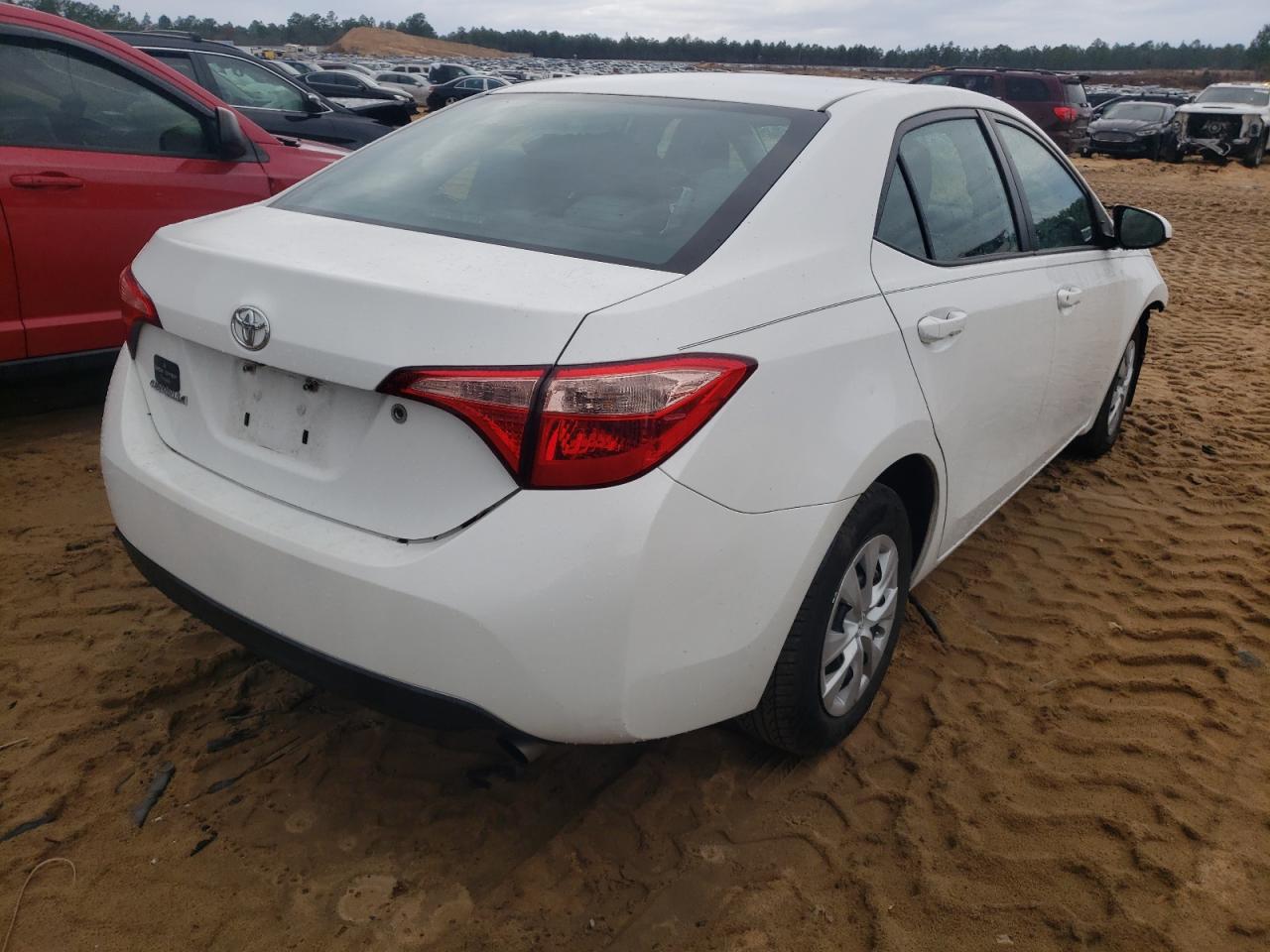 صورة رقم 4 من المزاد - 2017 TOYOTA COROLLA L مع VIN 5YFBURHEXHP663093