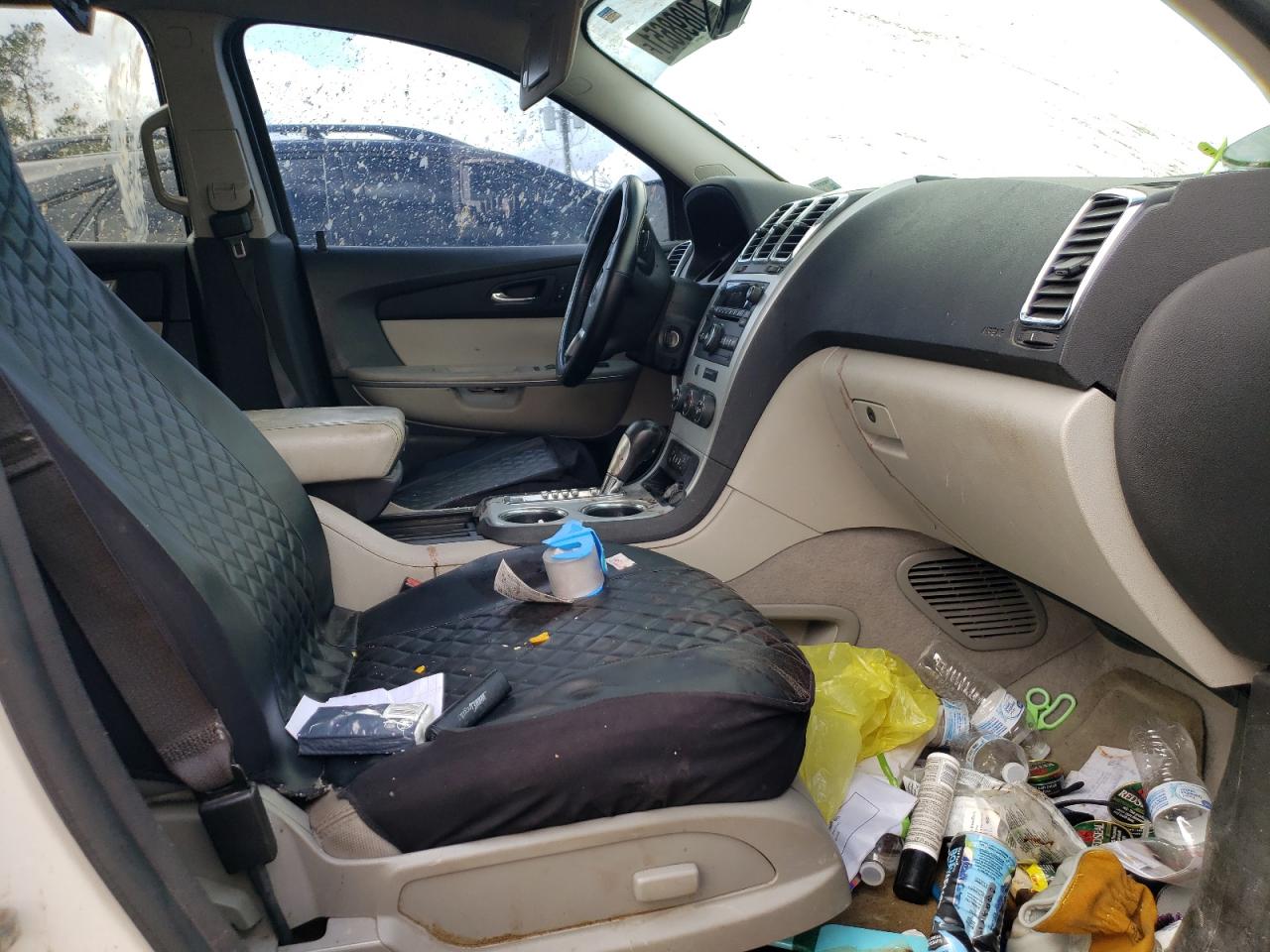 Photo 5 from auction – 2011 GMC ACADIA SLE with VIN 1GKKRPED0BJ255235