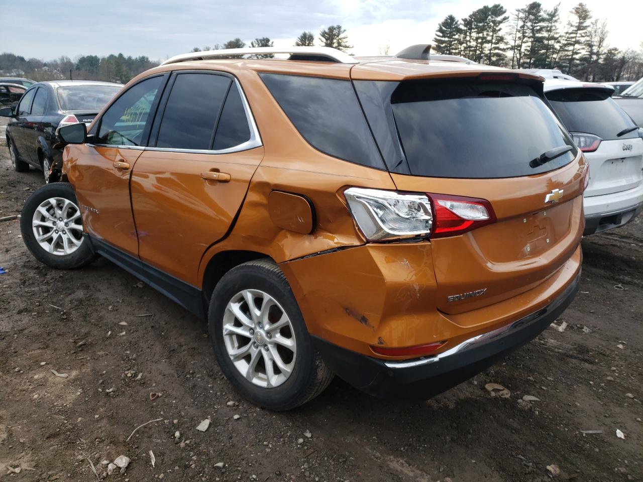 Photo 3 from auction – 2018 CHEVROLET EQUINOX LT with VIN 2GNAXJEV7J6107959