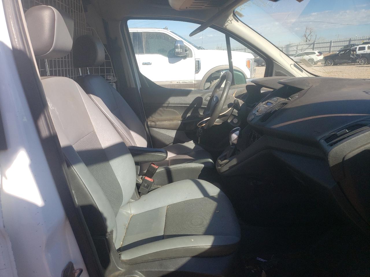 Photo 5 from auction – 2017 FORD TRANSIT CO with VIN NM0LS7E72H1299113