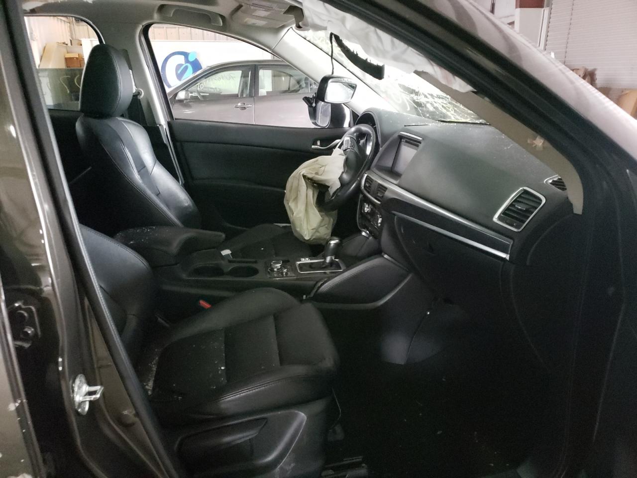 Photo 5 from auction – 2016 MAZDA CX-5 GT with VIN JM3KE4DY6G0617969