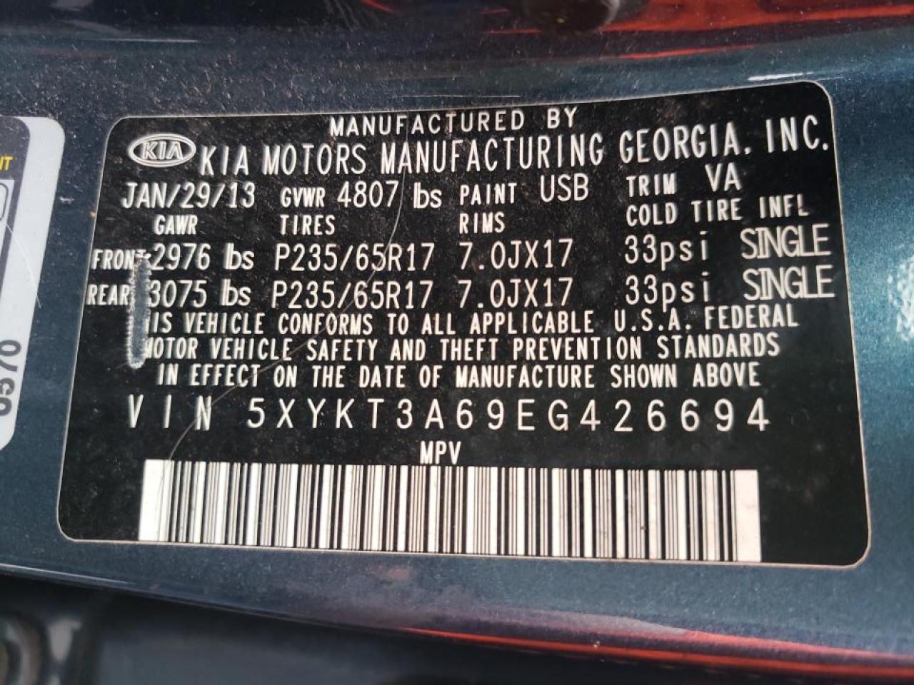 Photo 10 from auction – 2014 KIA SORENTO LX with VIN 5XYKT3A69EG426694