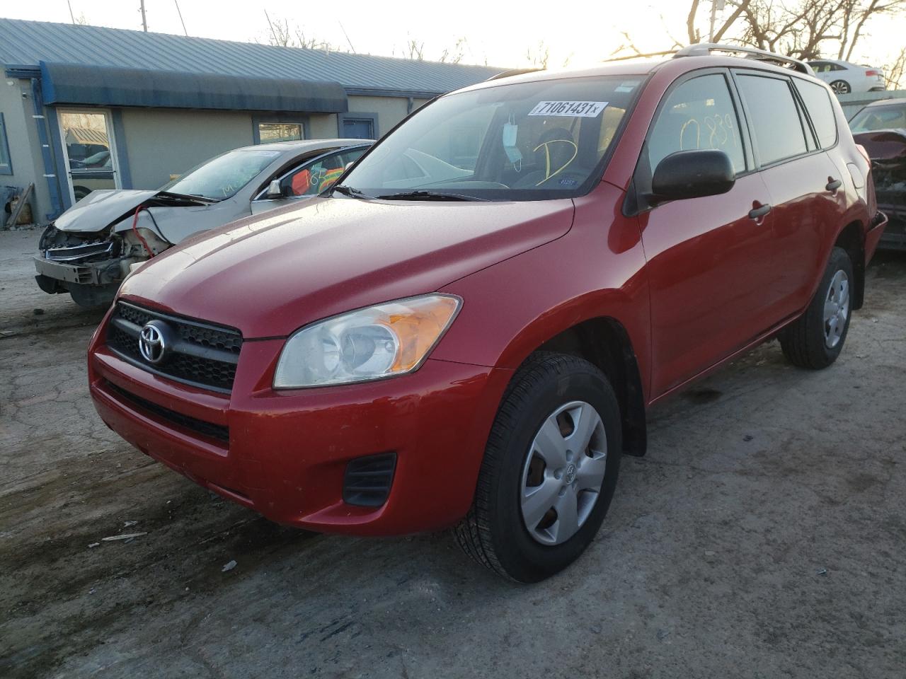 Photo 2 from auction – 2009 TOYOTA RAV4 with VIN JTMZF33V69D000525