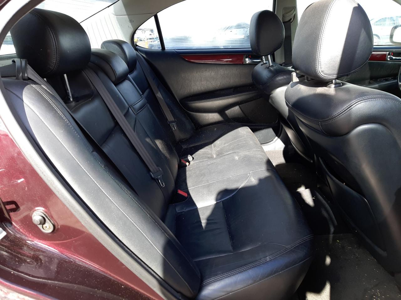 Photo 6 from auction – 2002 LEXUS ES 300 with VIN JTHBF30G925021441