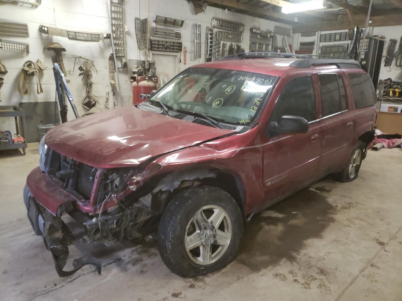 Photo 2 from auction – 2003 CHEVROLET TRAILBLAZE with VIN 1GNET16S536125547