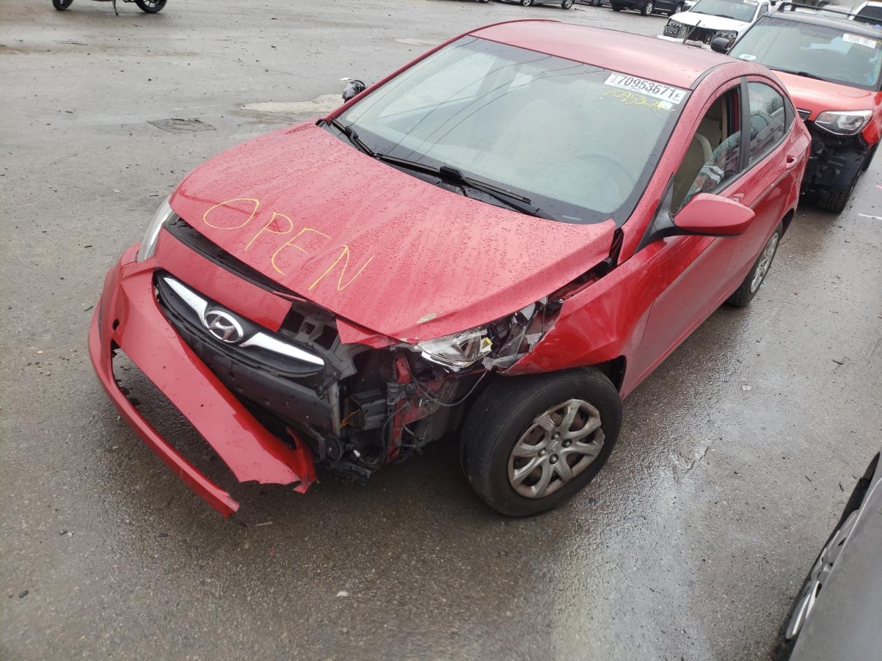 Photo 2 from auction – 2013 HYUNDAI ACCENT GLS with VIN KMHCT4AE8DU476710