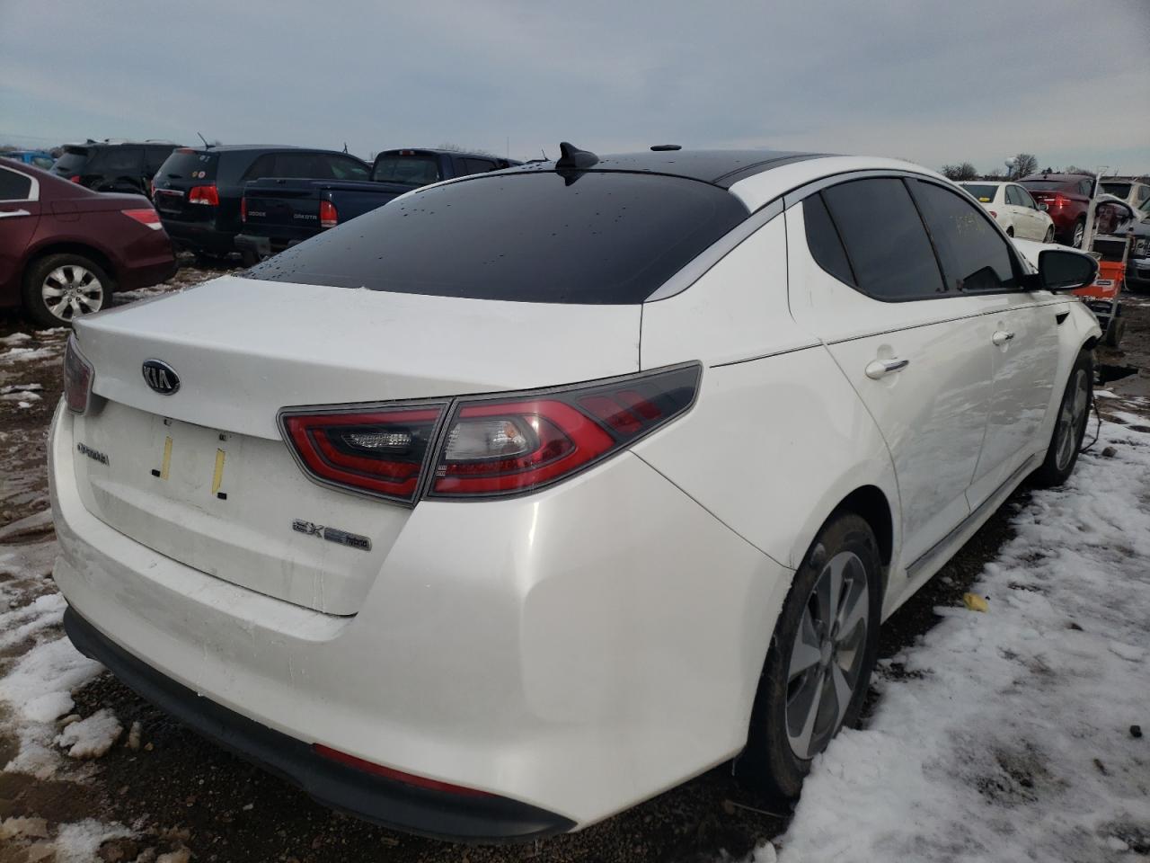 Photo 4 from auction – 2014 KIA OPTIMA HYB with VIN KNAGN4AD4E5062436