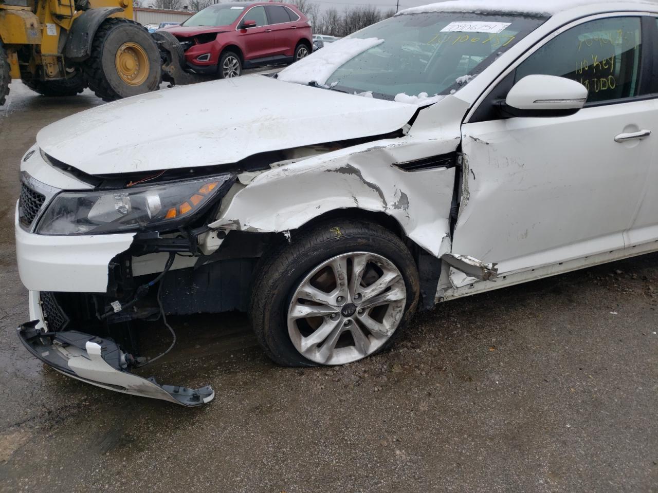 Photo 9 from auction – 2011 KIA OPTIMA EX with VIN KNAGN4A76B5076618