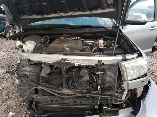 Photo 7 from auction – 2015 TOYOTA SEQUOIA PL with VIN 5TDDW5G11FS114848