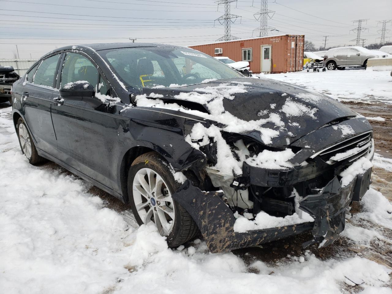 FORD FUSION SE 2020 with VIN 3FA6P0LU0LR162435 - Photo from auction
