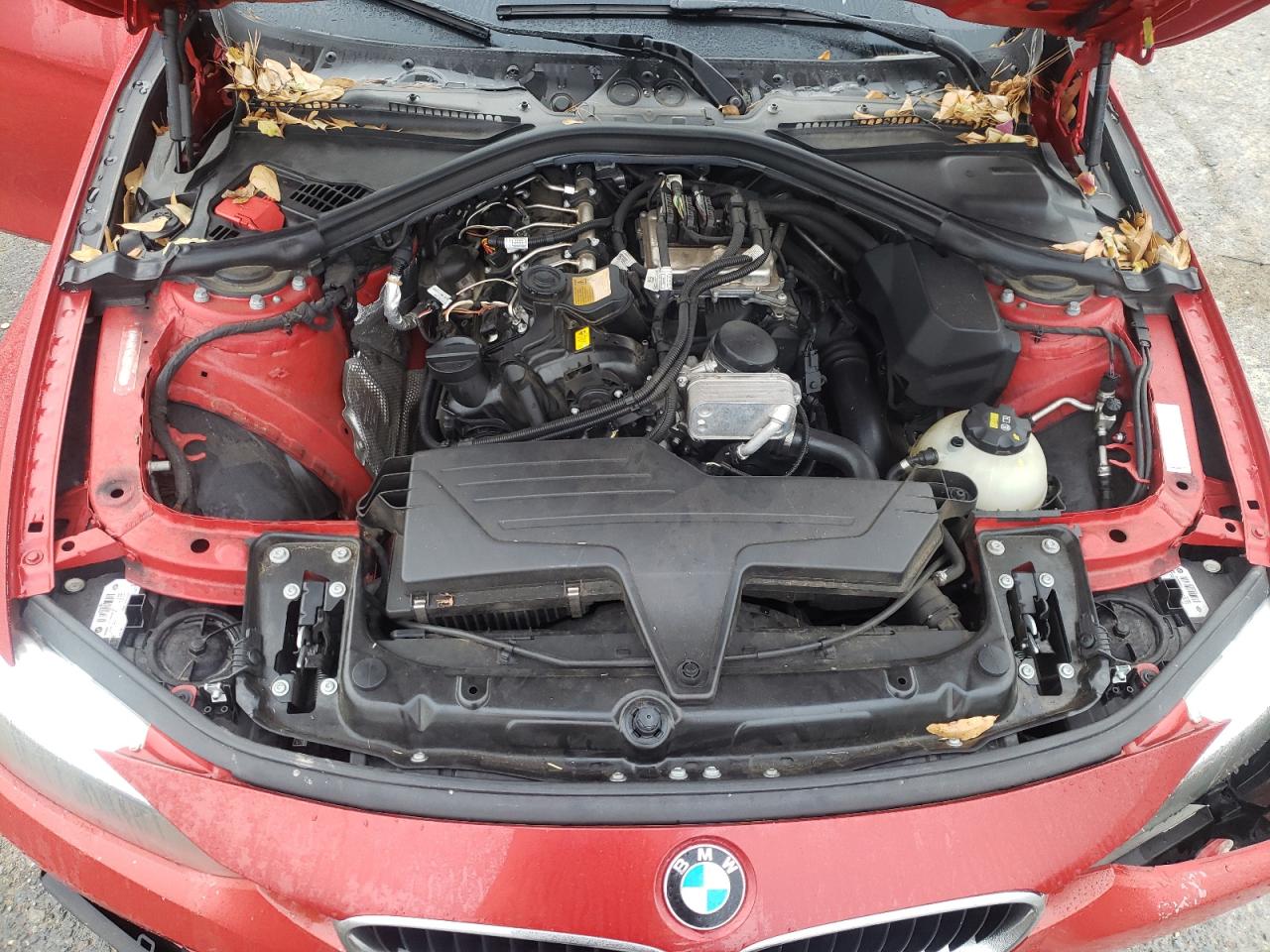 Photo 7 from auction – 2016 BMW 320 I with VIN WBA8E1G53GNT33900
