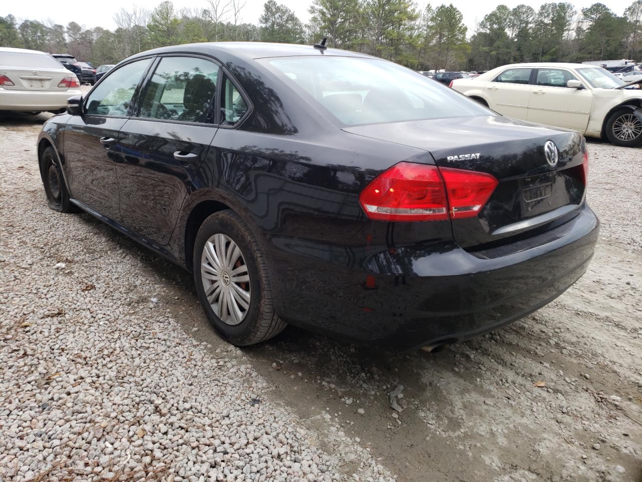 Photo 3 from auction – 2015 VOLKSWAGEN PASSAT S with VIN 1VWAT7A30FC078974
