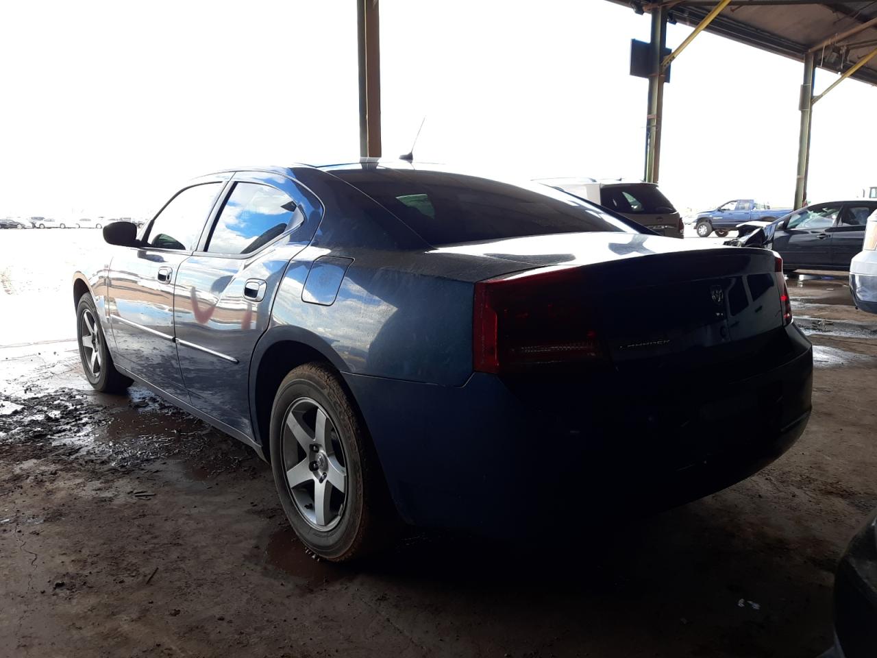 Photo 3 from auction – 2008 DODGE CHARGER with VIN 2B3KA43G38H144317