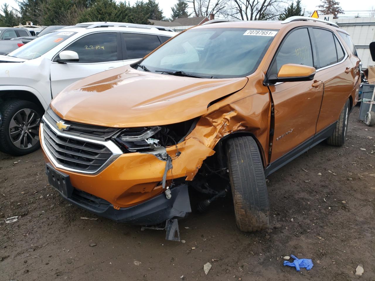 Photo 2 from auction – 2018 CHEVROLET EQUINOX LT with VIN 2GNAXJEV7J6107959