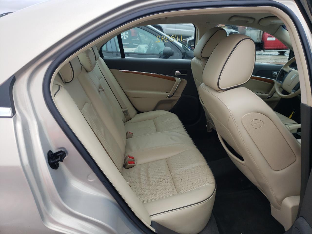 Photo 6 from auction – 2010 LINCOLN MKZ with VIN 3LNHL2GC2AR620593