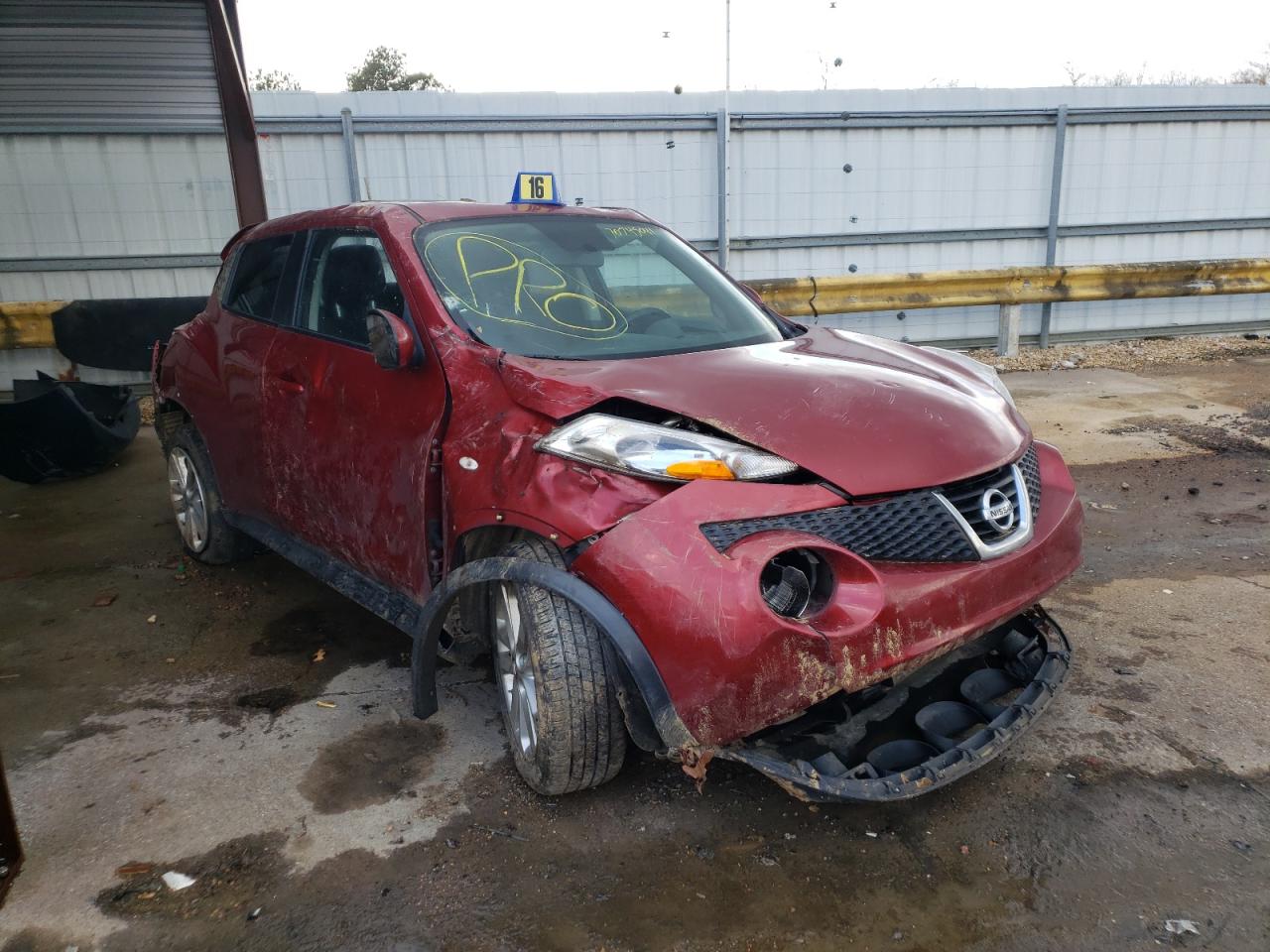 NISSAN JUKE S 2013 with VIN JN8AF5MR7DT222178 - Photo from auction