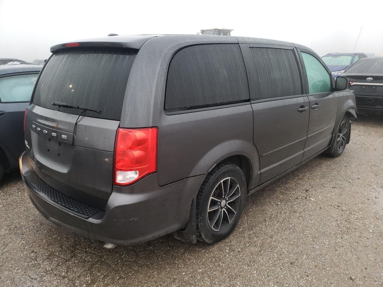 Photo 4 from auction – 2016 DODGE GRAND CARA with VIN 2C4RDGBG6GR171818