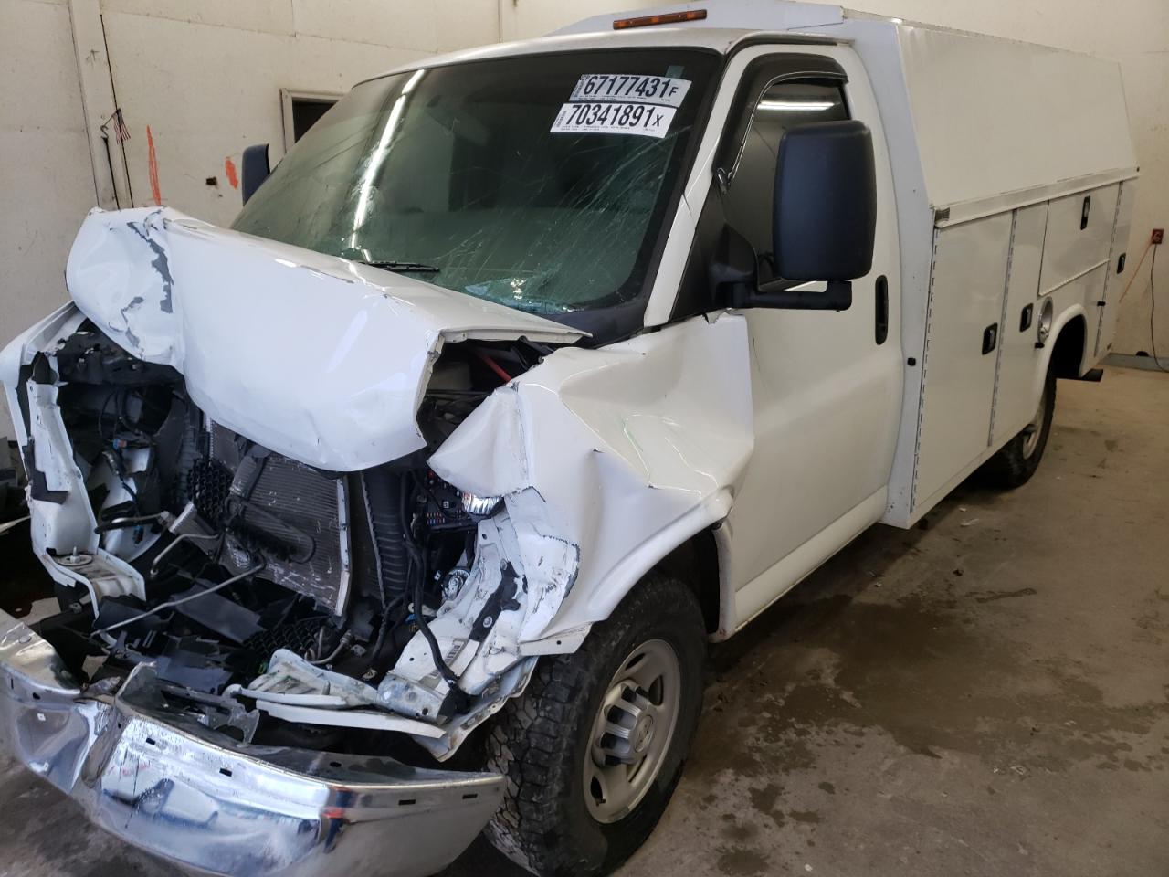 Photo 2 from auction – 2017 CHEVROLET EXPRESS G3 with VIN 1GB0GRFG4H1271075