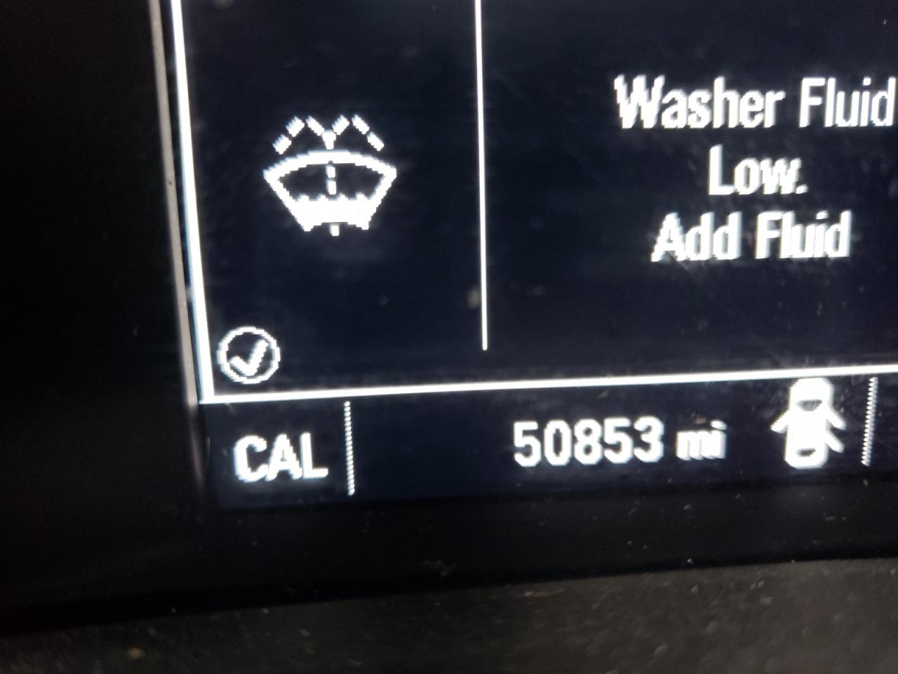 Photo 8 from auction – 2018 CHEVROLET EQUINOX LT with VIN 2GNAXJEV9J6155558