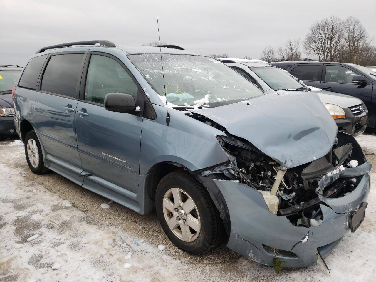 TOYOTA SIENNA CE 2010 with VIN 5TDKK4CC0AS333099 - Photo from auction