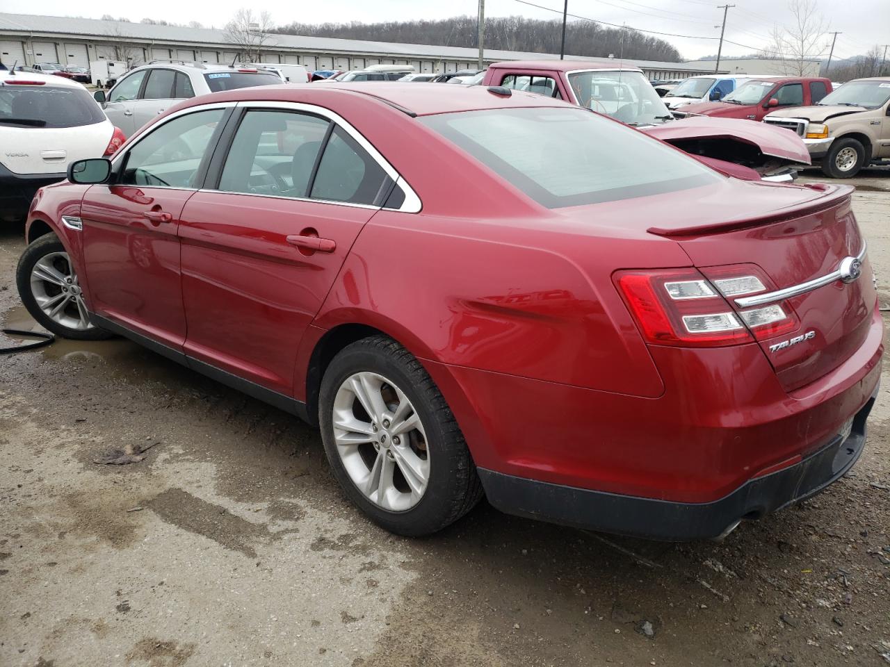 Photo 3 from auction – 2015 FORD TAURUS SEL with VIN 1FAHP2E99FG182739