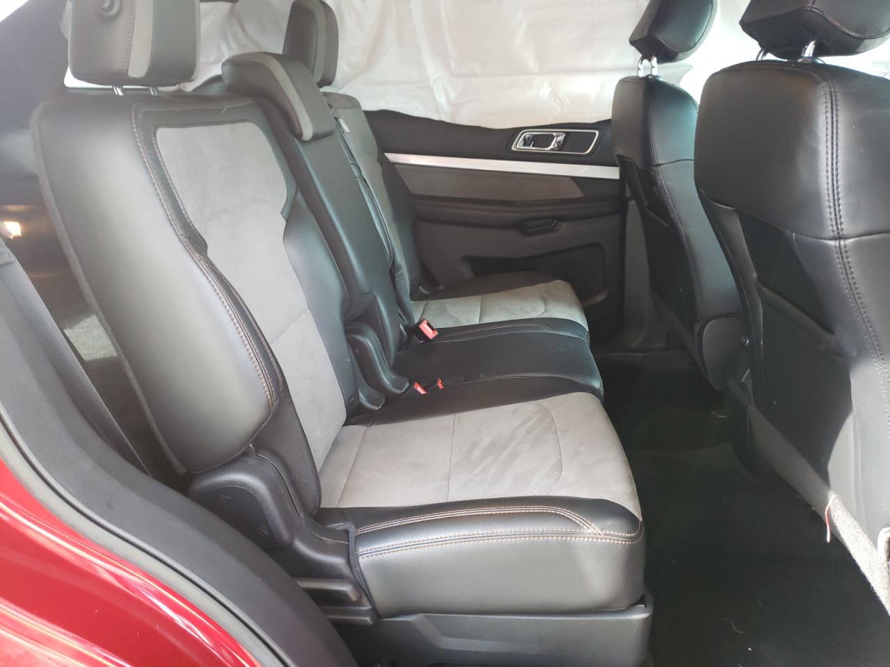 صورة رقم 6 من المزاد - 2017 FORD EXPLORER X مع VIN 1FM5K7D88HGA93244