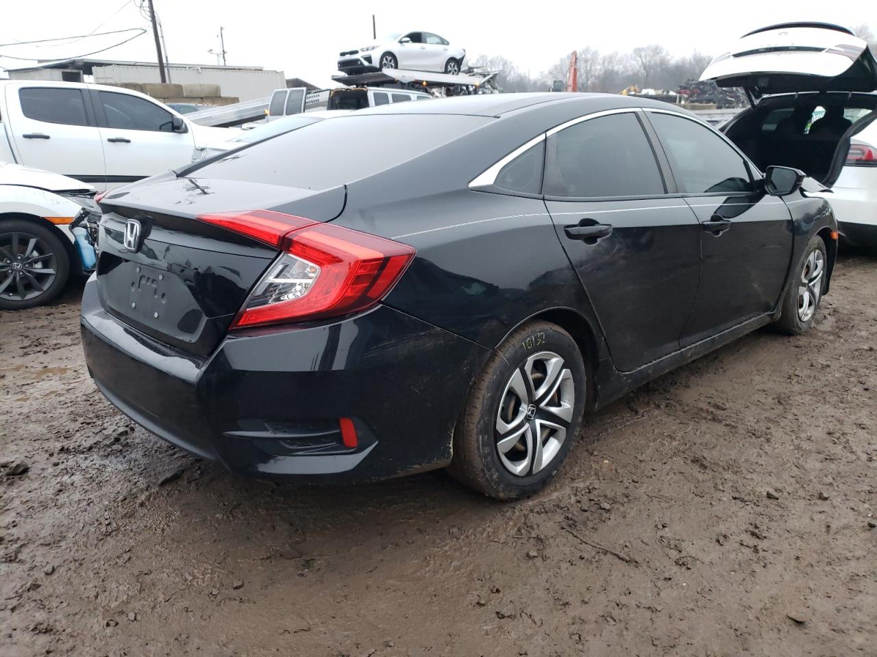Photo 4 from auction – 2018 HONDA CIVIC LX with VIN 2HGFC2F54JH554513
