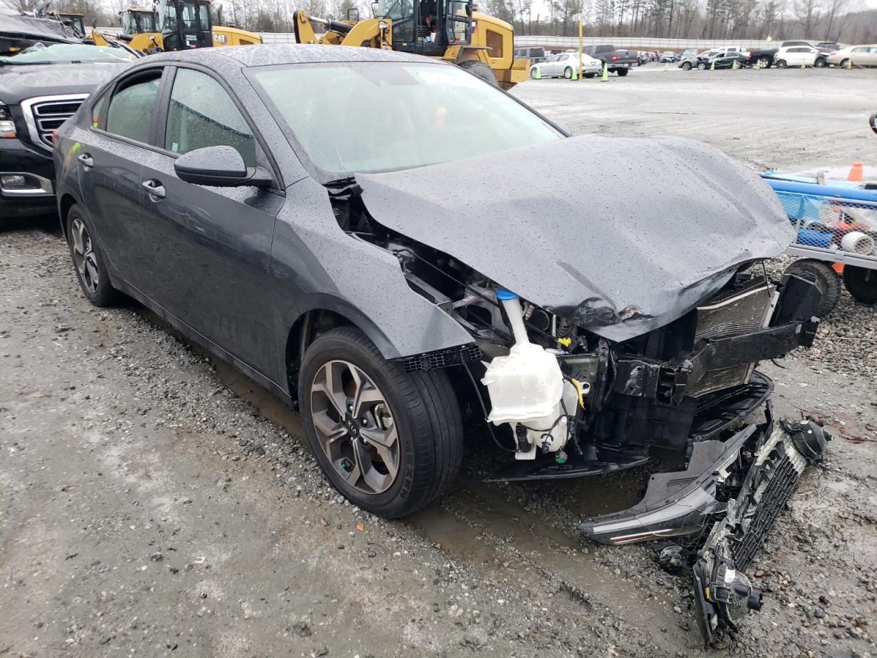 KIA FORTE FE 2019 with VIN 3KPF24AD0KE020658 - Photo from auction