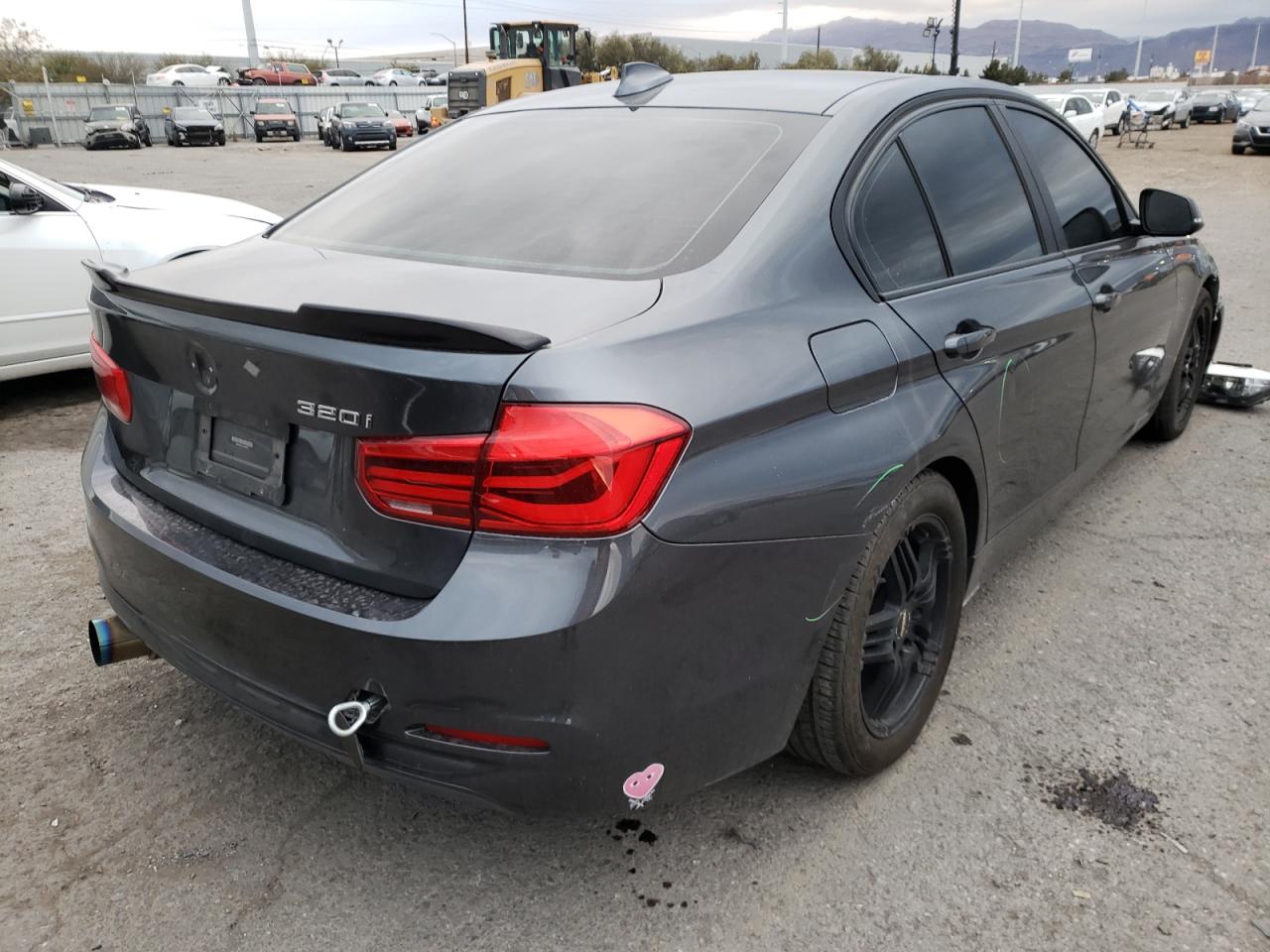 Photo 4 from auction – 2017 BMW 320 I with VIN WBA8A9C57HK620384